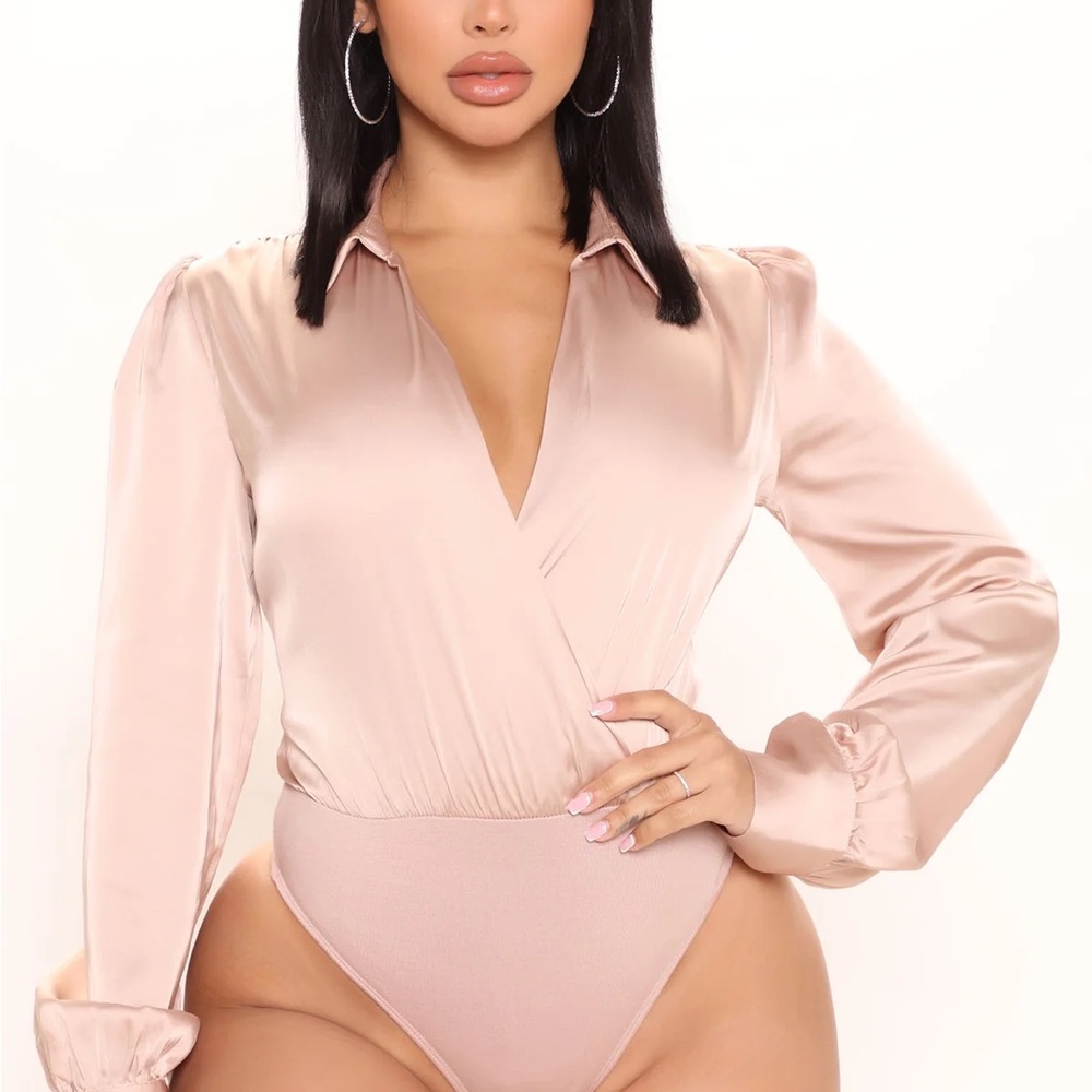 Fashion Nova Blush Satin Bodysuit
